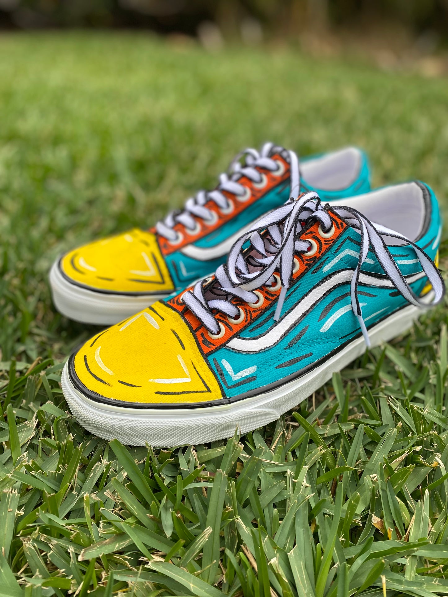 TNK Classic Custom Cartoon Painted Shoes